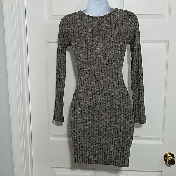 LF Seek the label sweater dress - Picture 2 of 2